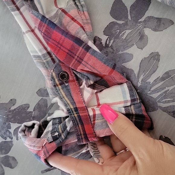 Flannel - Picture 3 of 5